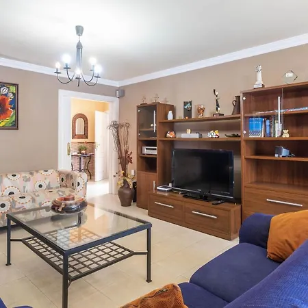 Melody House Villa *